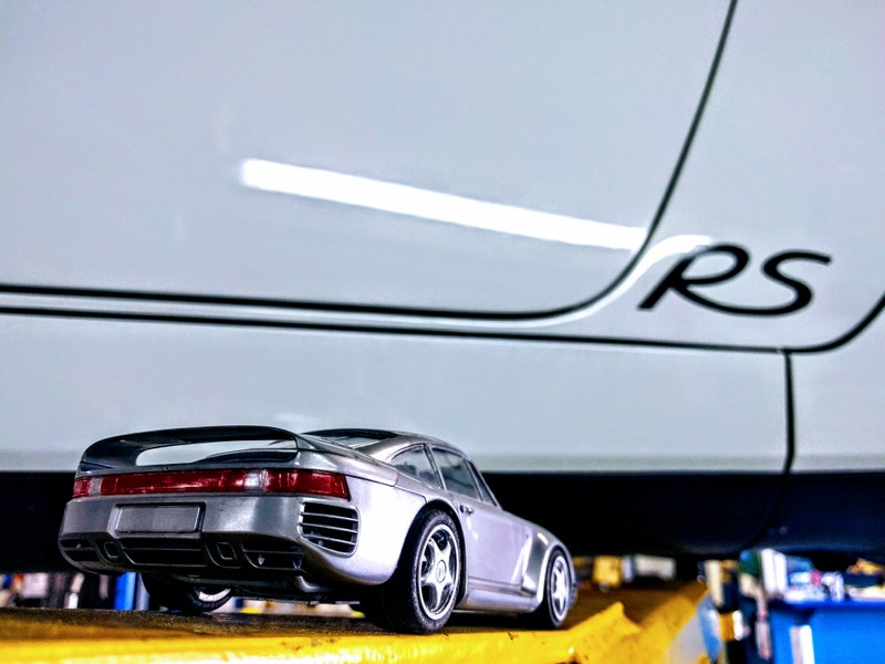 Illustration for article titled Teutonic Tuesday: Yo dawg, I heard you like 959s